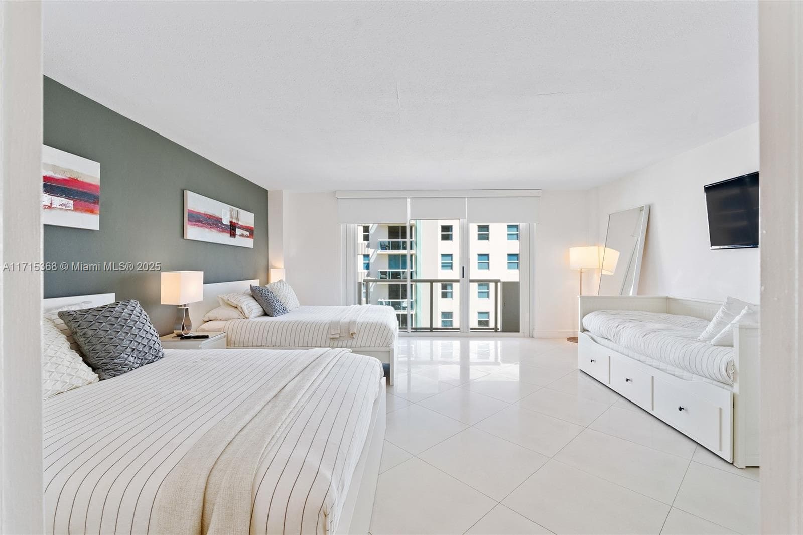 9195 Collins Ave # 1103, Surfside FL 33154 — 20