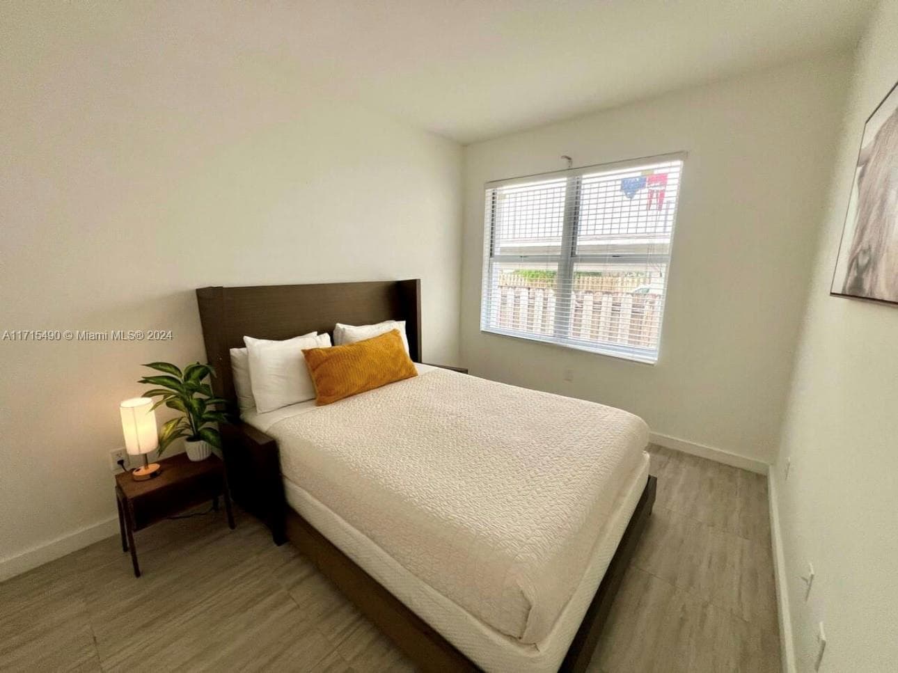 1611 Meridian Ave # 102, Miami Beach FL 33139 — 4