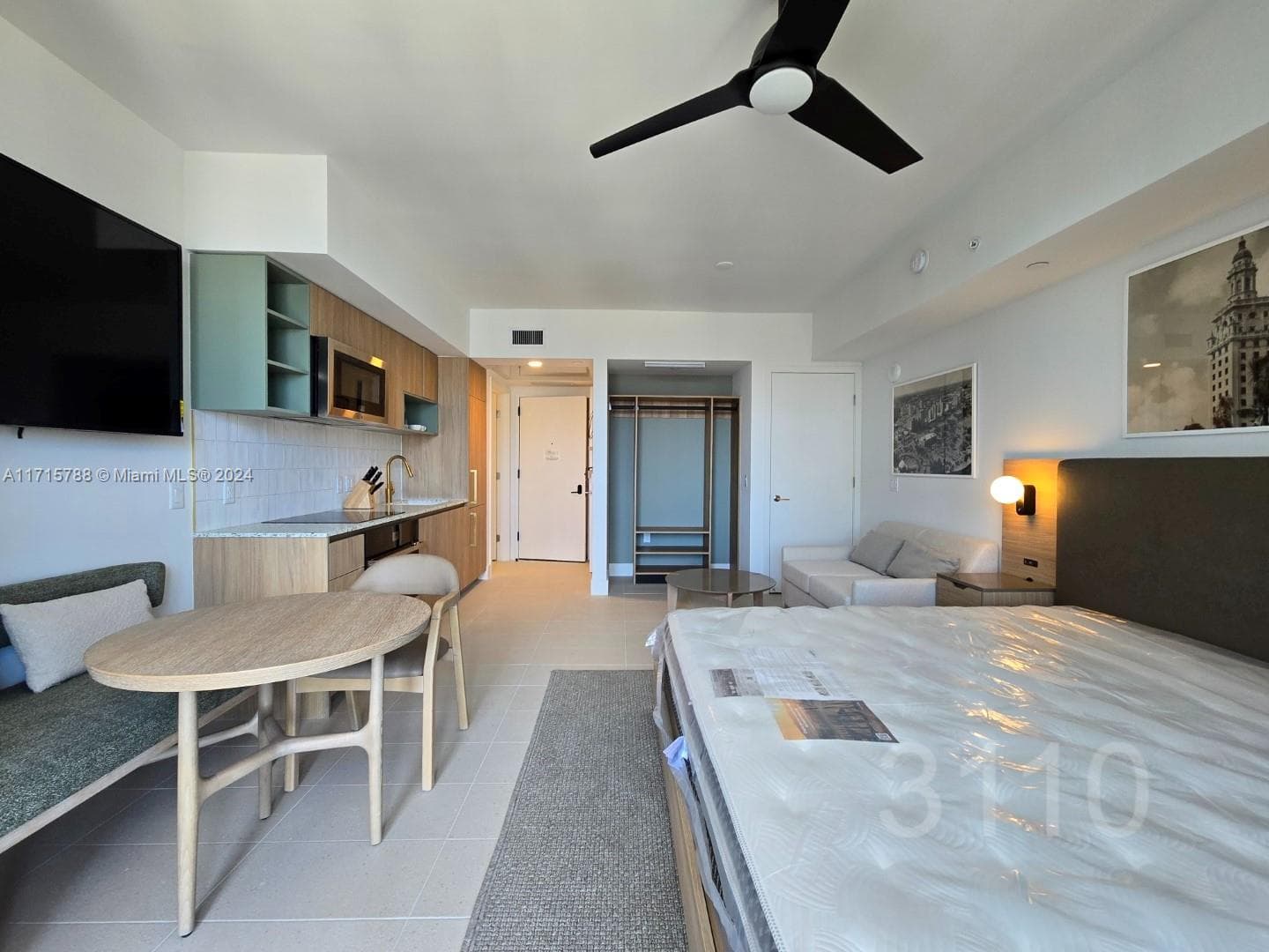 601 NE 1 Ave # 3110, Miami FL 33132 — 5