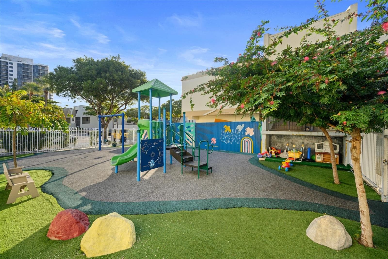 20401 NE 30th Ave # 8, Aventura FL 33180 — 26