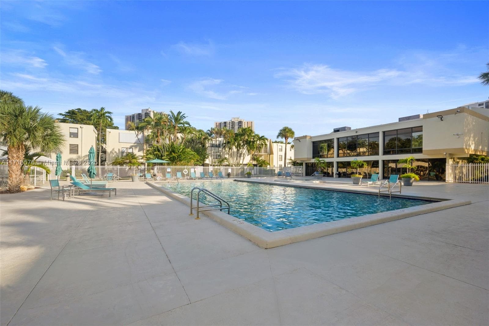 20401 NE 30th Ave # 8, Aventura FL 33180 — 24