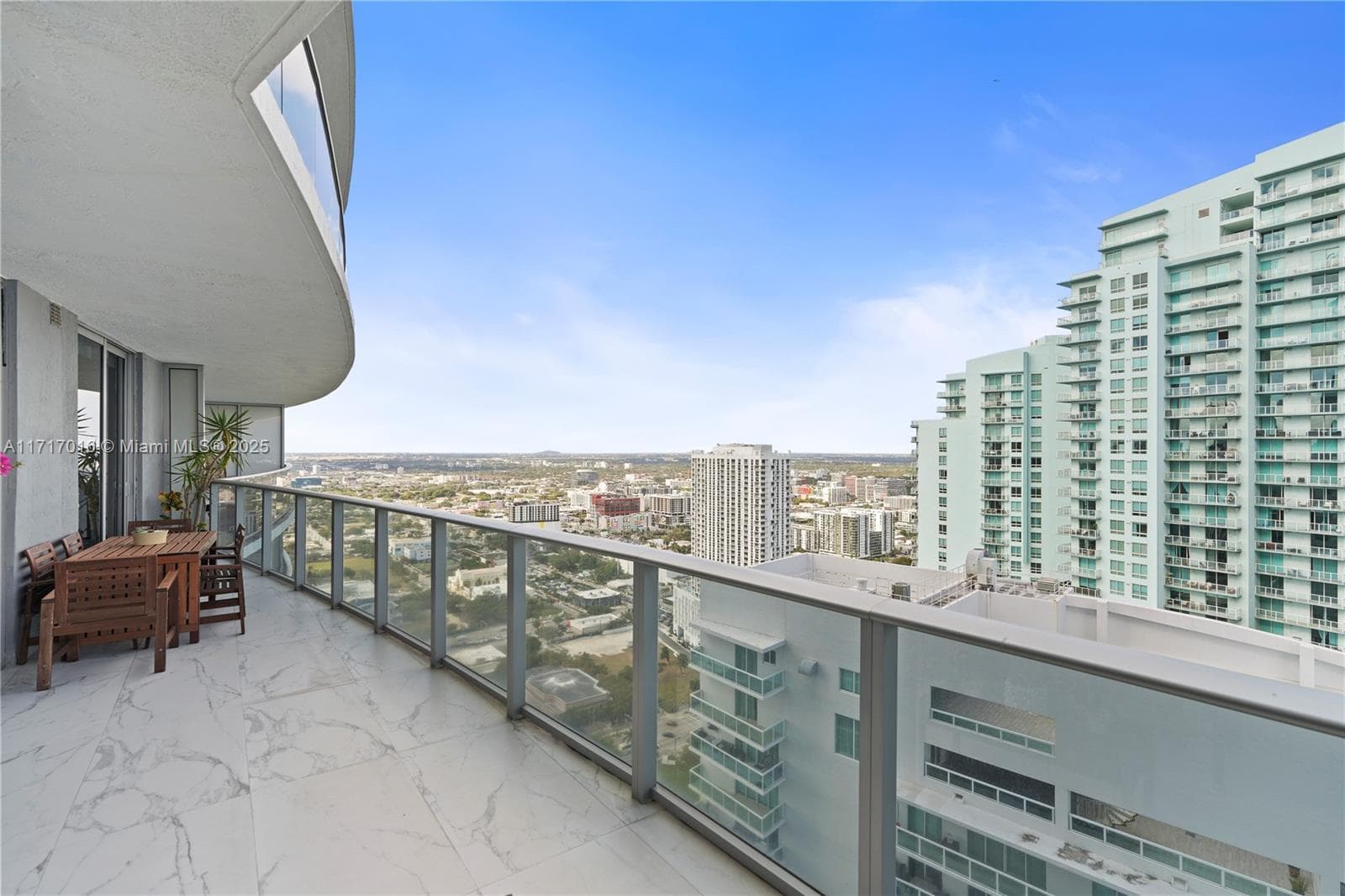 488 NE 18th St # 4009, Miami FL 33132 — 18