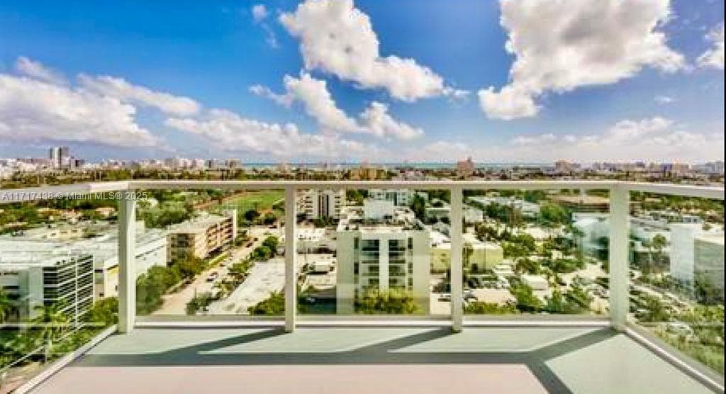 1000 West Ave # 07, Miami Beach FL 33139 — 63