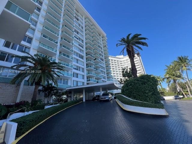 1000 West Ave # 07, Miami Beach FL 33139 — 36