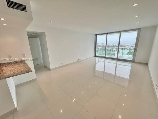 1000 West Ave # 07, Miami Beach FL 33139 — 21