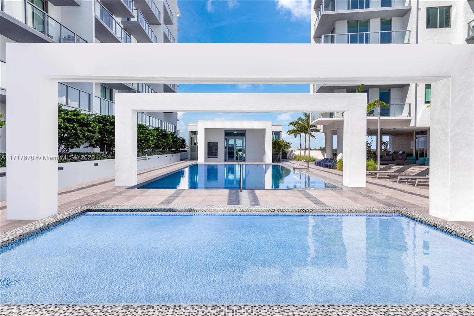 3900 Biscayne Blvd # 717, Miami FL 33137 — 27