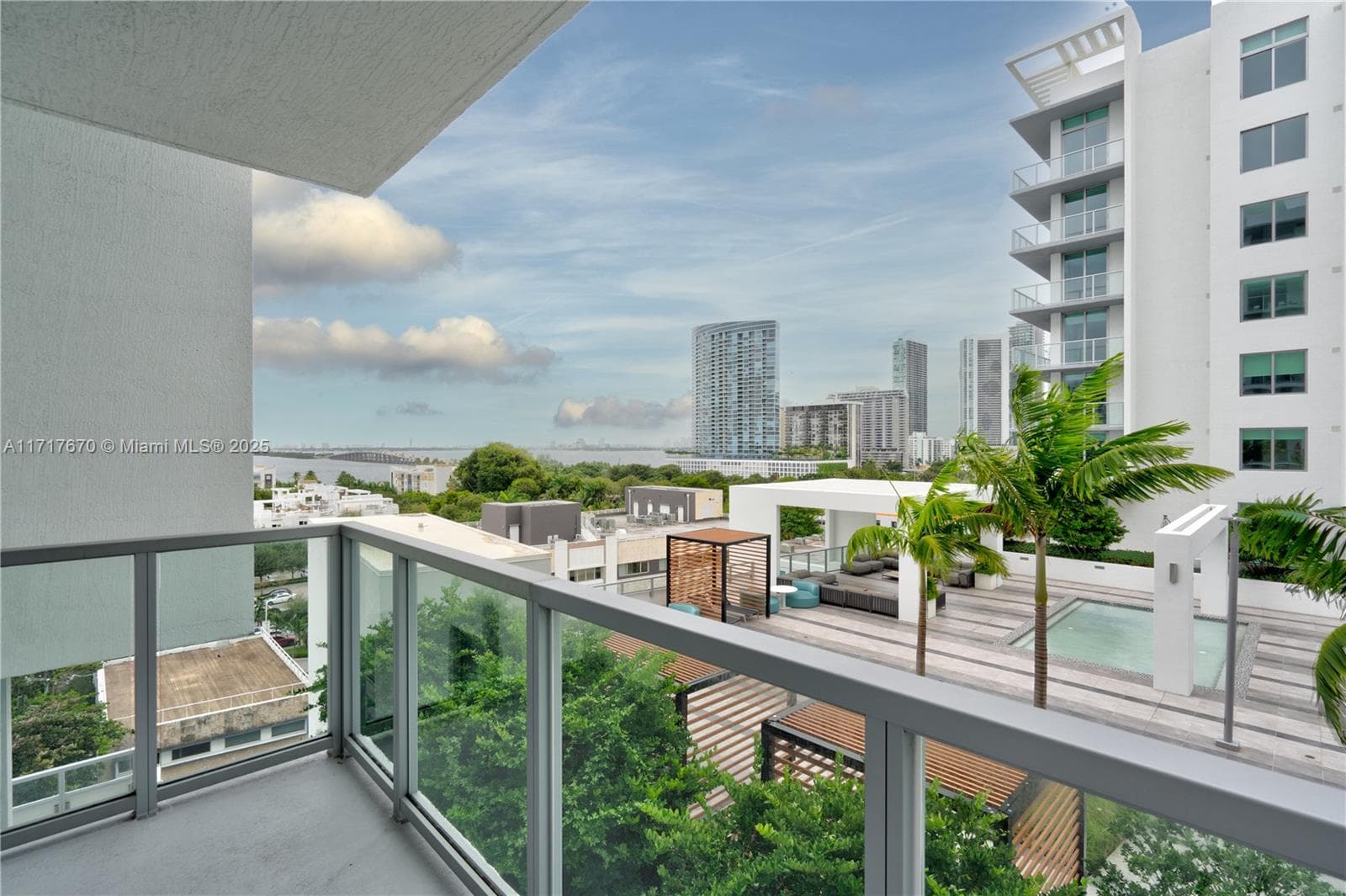 3900 Biscayne Blvd # 717, Miami FL 33137 — 8