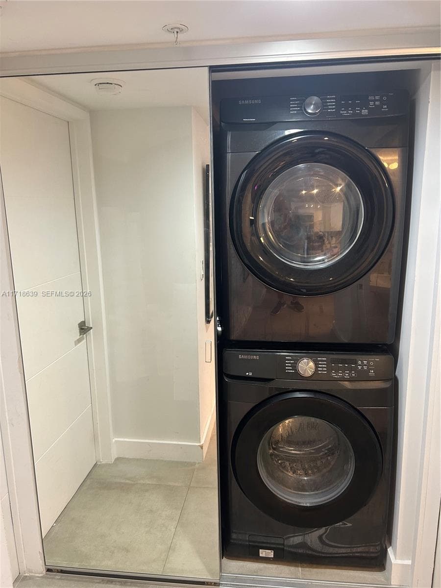 90 Alton Rd # 303, Miami Beach FL 33139 — 7