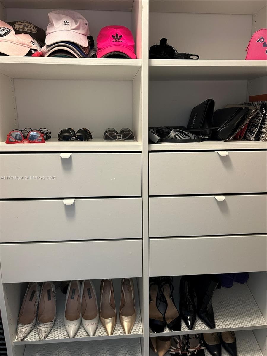 90 Alton Rd # 303, Miami Beach FL 33139 — 8