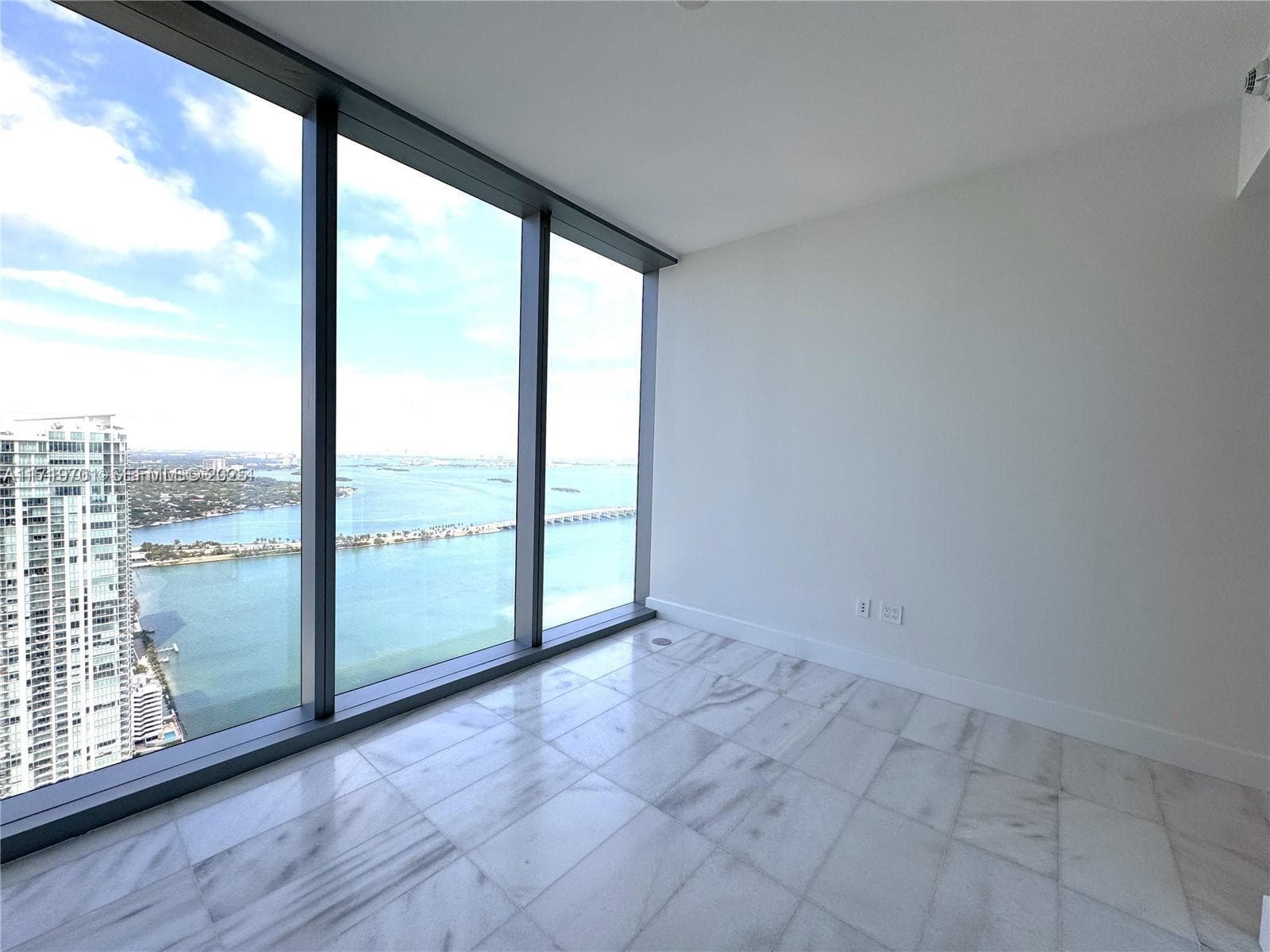 700 NE 26th Ter # 2001, Miami FL 33137 — 22