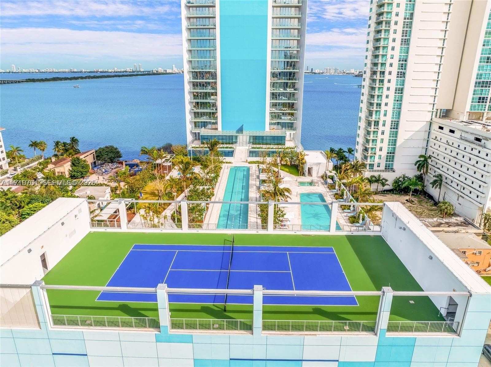 700 NE 26th Ter # 2001, Miami FL 33137 — 33
