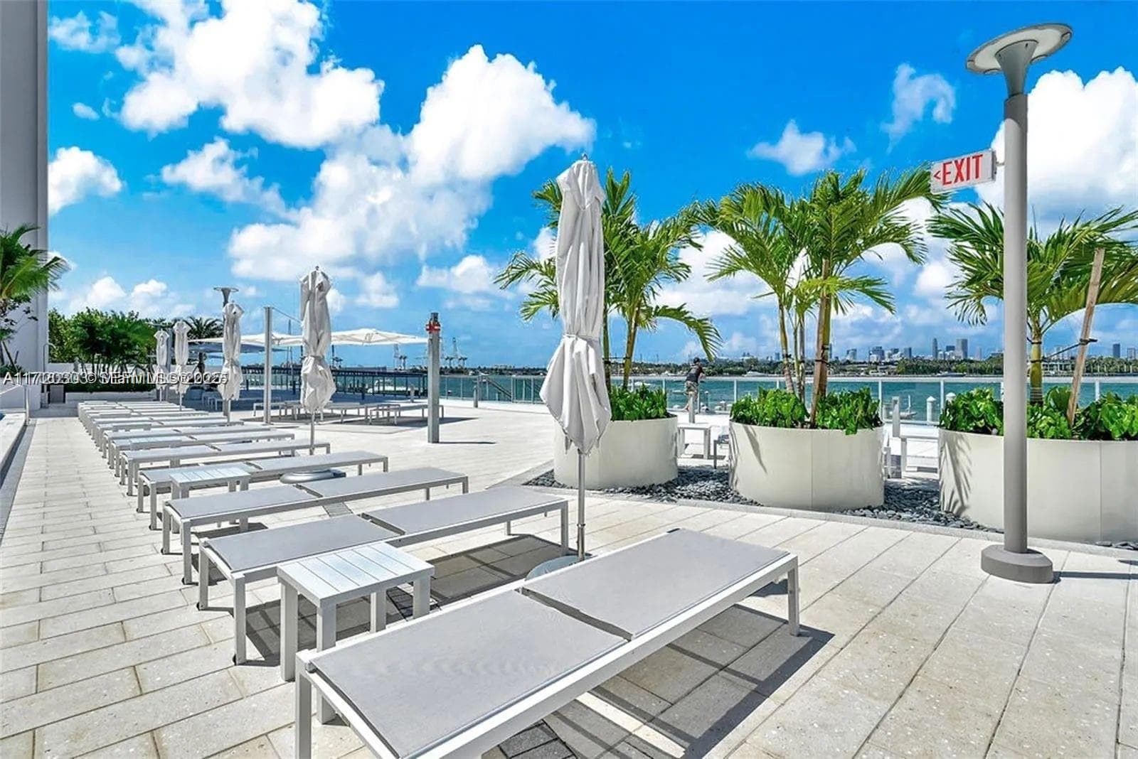 1000 West Ave, Miami Beach FL 33139 — 1