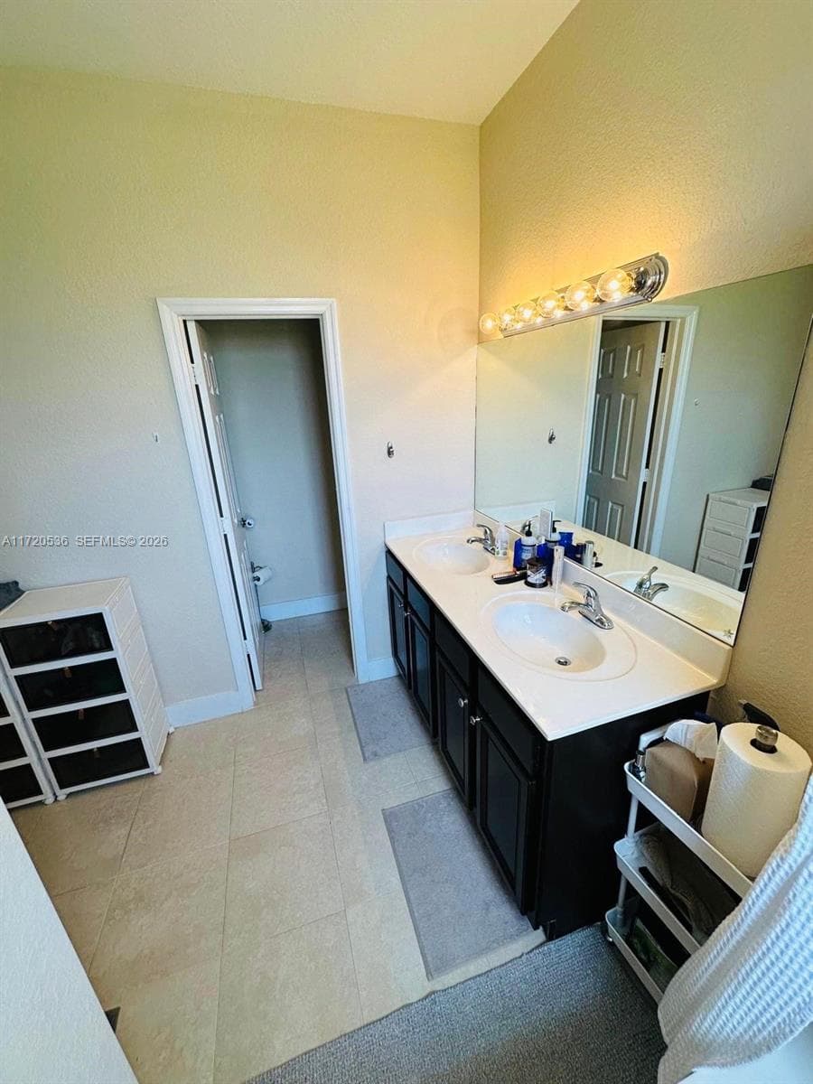 1007 NE 208th St # 1007, Miami FL 33179 — 57