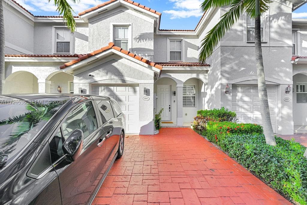 1007 NE 208th St # 1007, Miami FL 33179 — 5