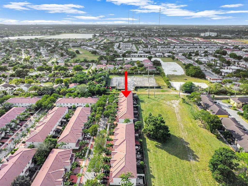 1007 NE 208th St # 1007, Miami FL 33179 — 18
