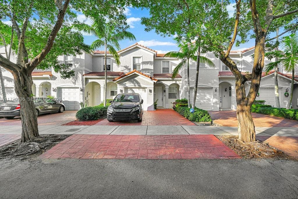 1007 NE 208th St # 1007, Miami FL 33179 — 37
