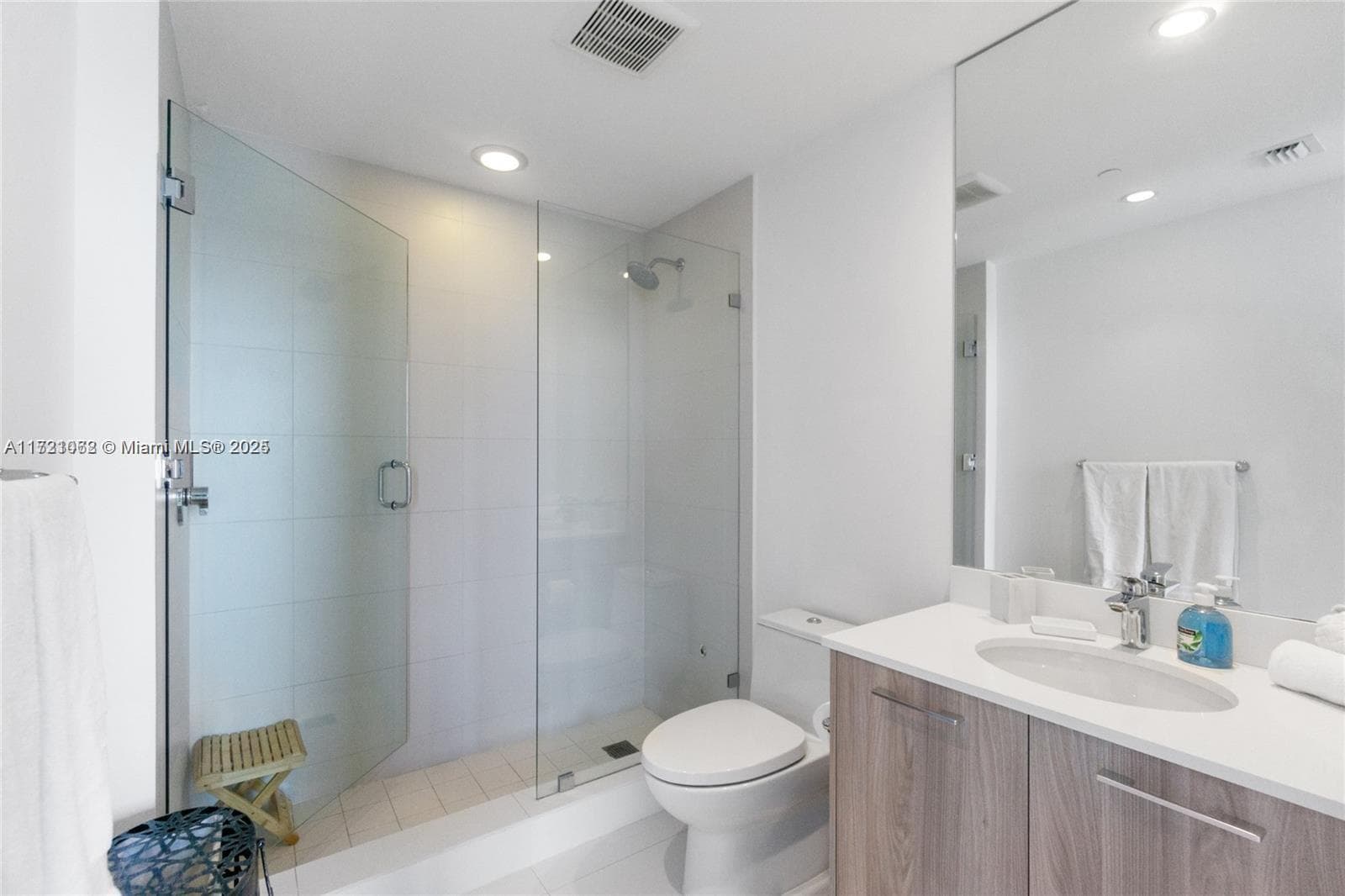501 NE 31st St # 2109, Miami FL 33137 — 20