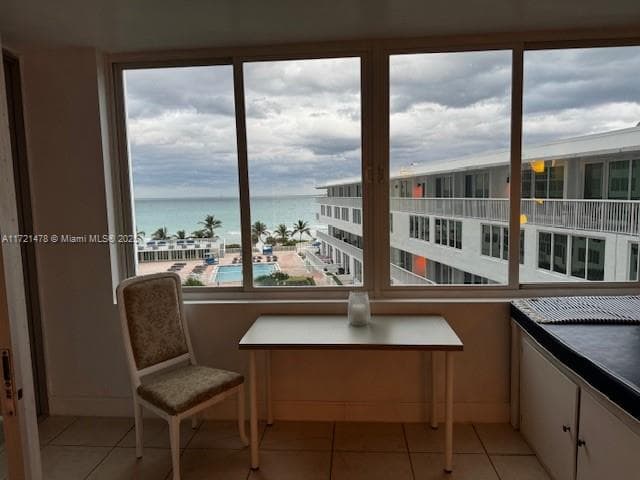 5401 Collins Ave # 430, Miami Beach FL 33140 — 34