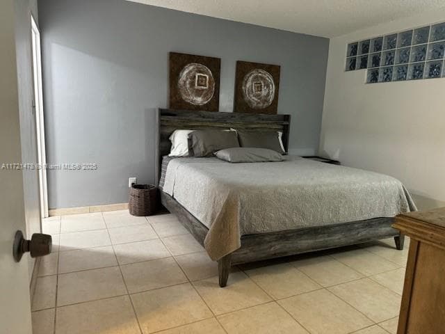 5401 Collins Ave # 430, Miami Beach FL 33140 — 38