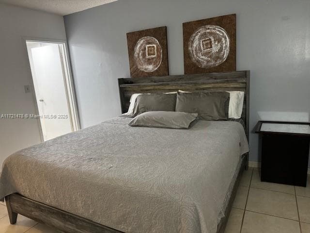 5401 Collins Ave # 430, Miami Beach FL 33140 — 39