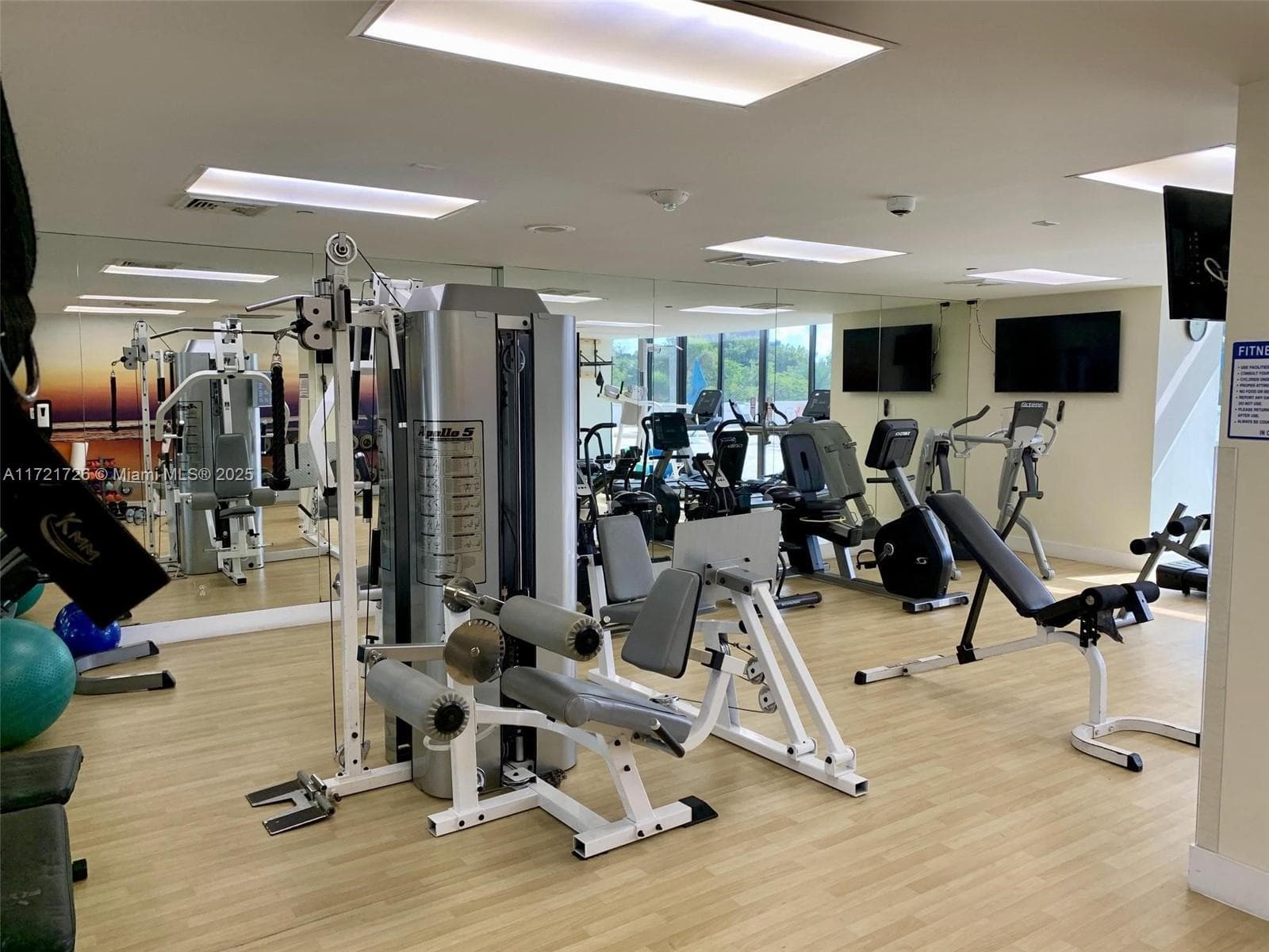 20225 NE 34th Ct # 817, Aventura FL 33180 — 53