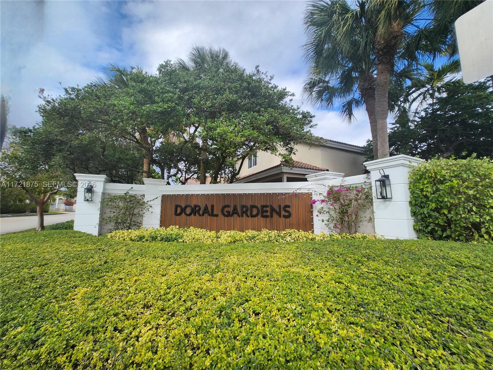 5323 NW 109th Ct, Doral FL 33178 — 36