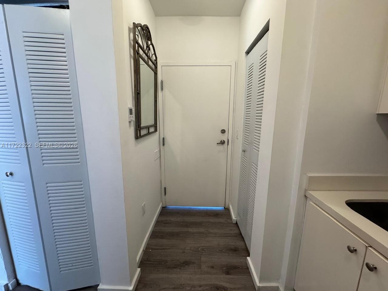 810 7th St # 207, Miami Beach FL 33139 — 11