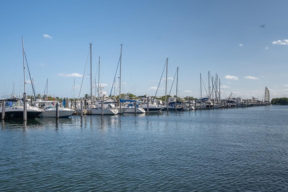 2655 S Bayshore Dr # 1212, Coconut Grove FL 33133 — 42