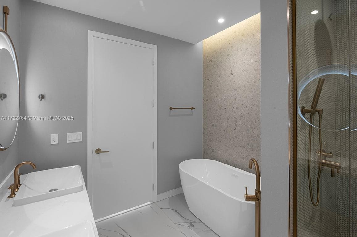 2655 S Bayshore Dr # 1212, Coconut Grove FL 33133 — 10
