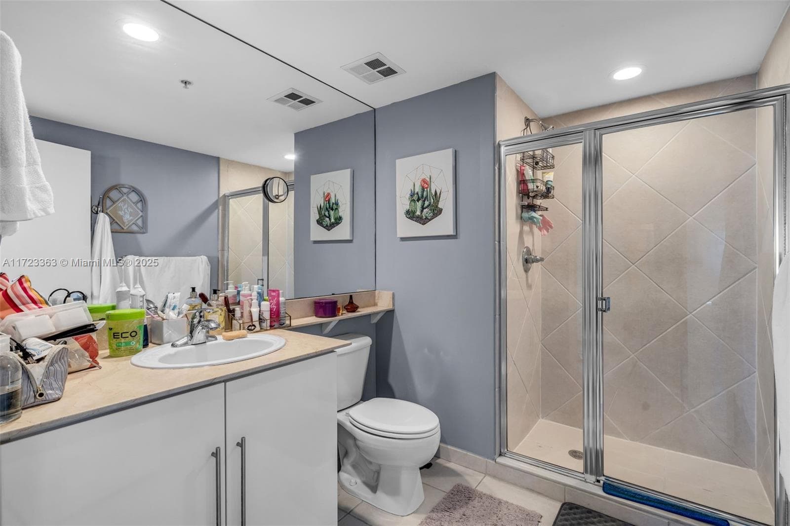 325 S Biscayne Blvd # 3726, Miami FL 33131 — 16