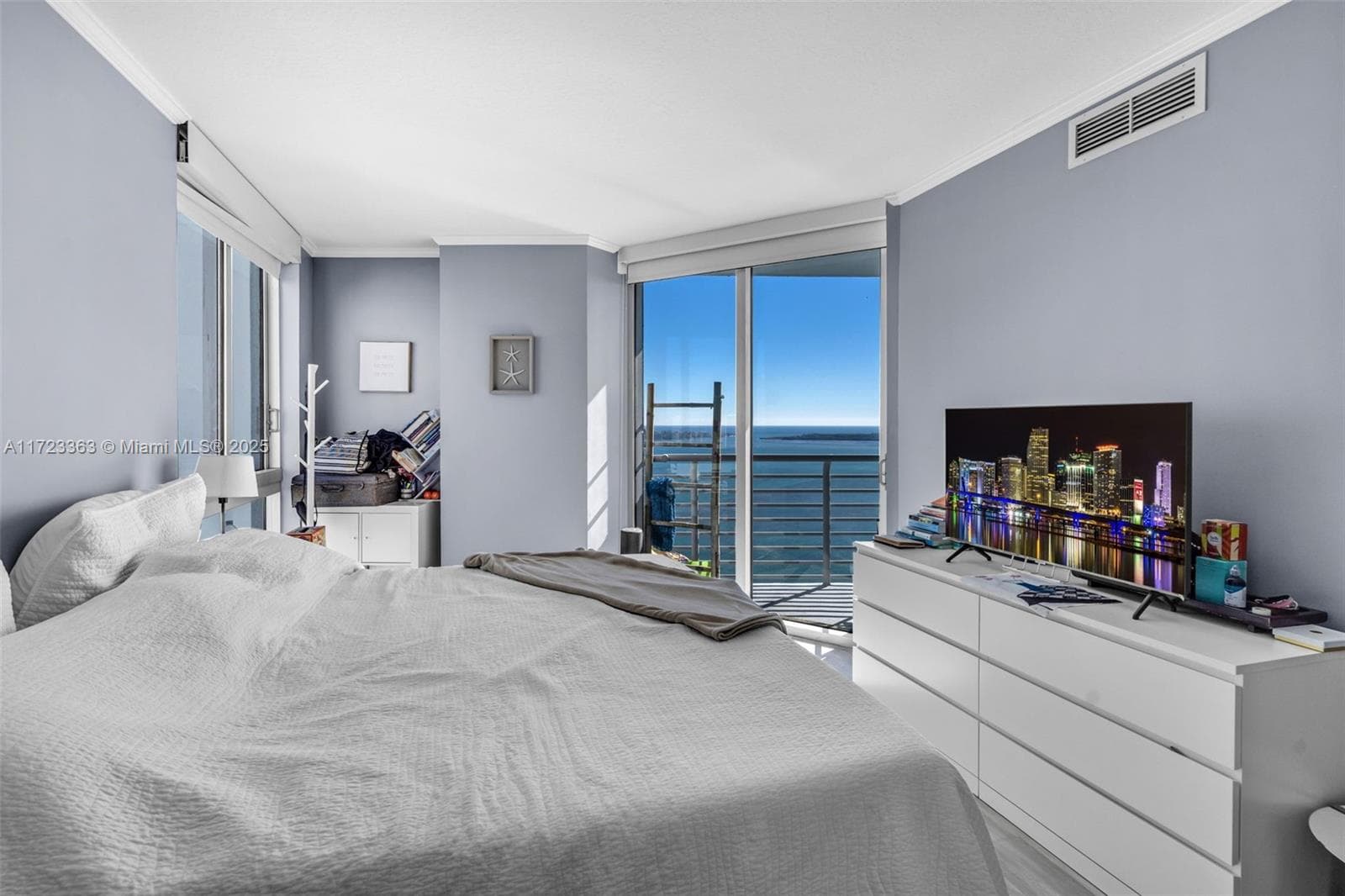 325 S Biscayne Blvd # 3726, Miami FL 33131 — 19