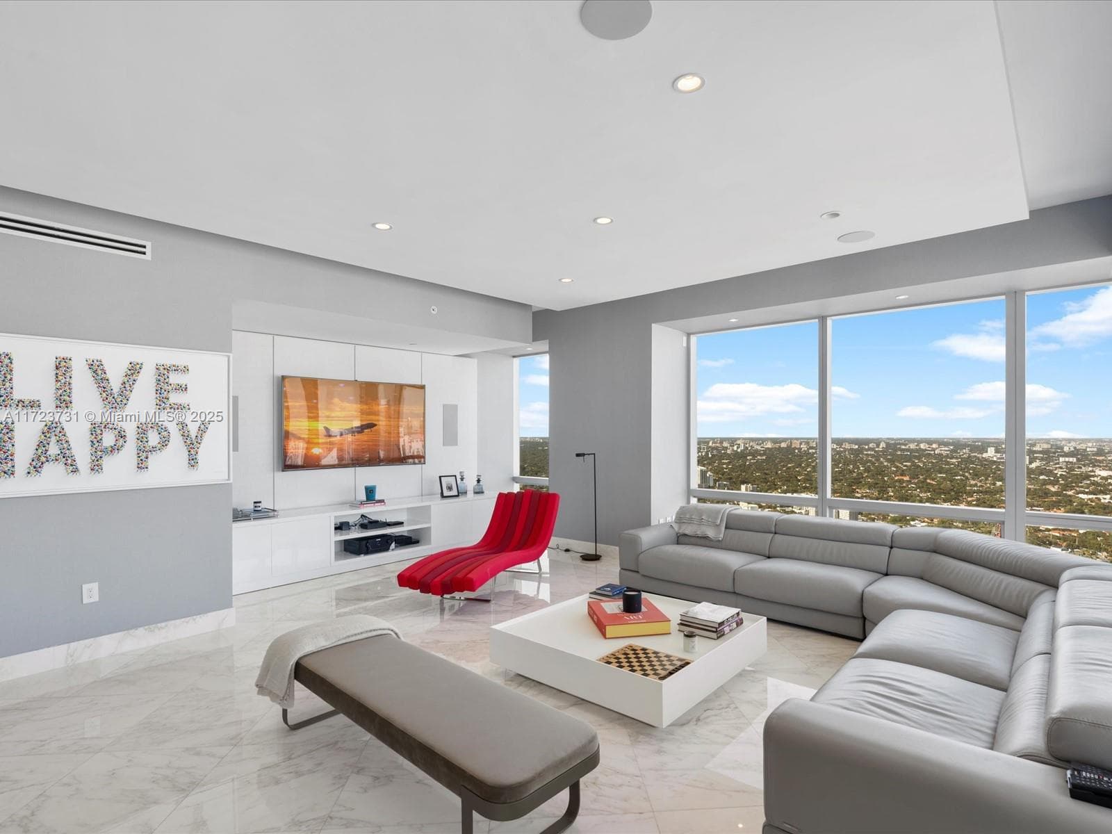 1425 Brickell Ave, Miami FL 33131 — 3