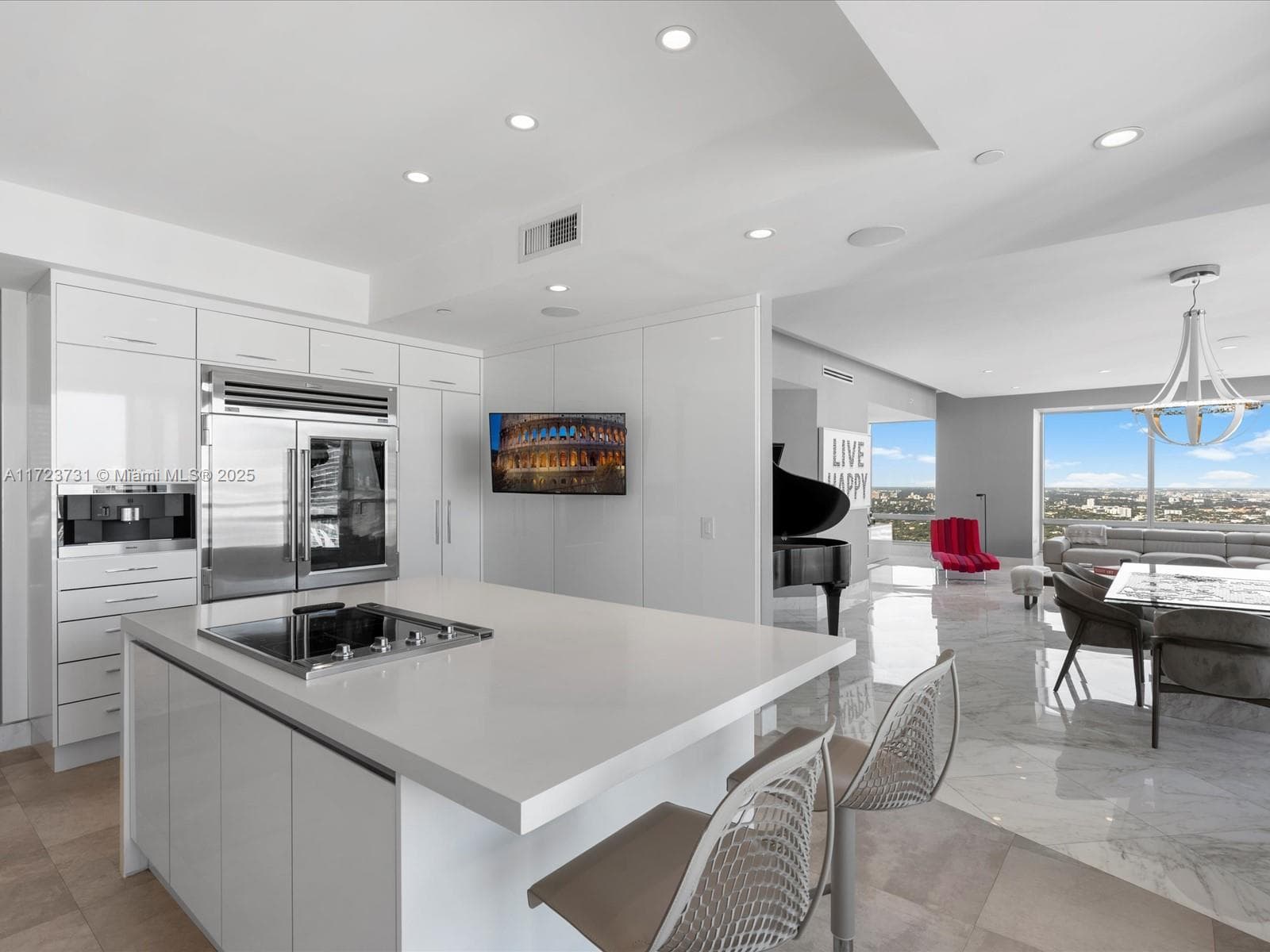 1425 Brickell Ave, Miami FL 33131 — 19
