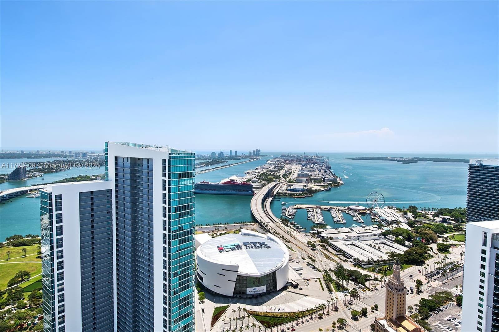 851 NE 1st Ave # 5411, Miami FL 33132 — 37