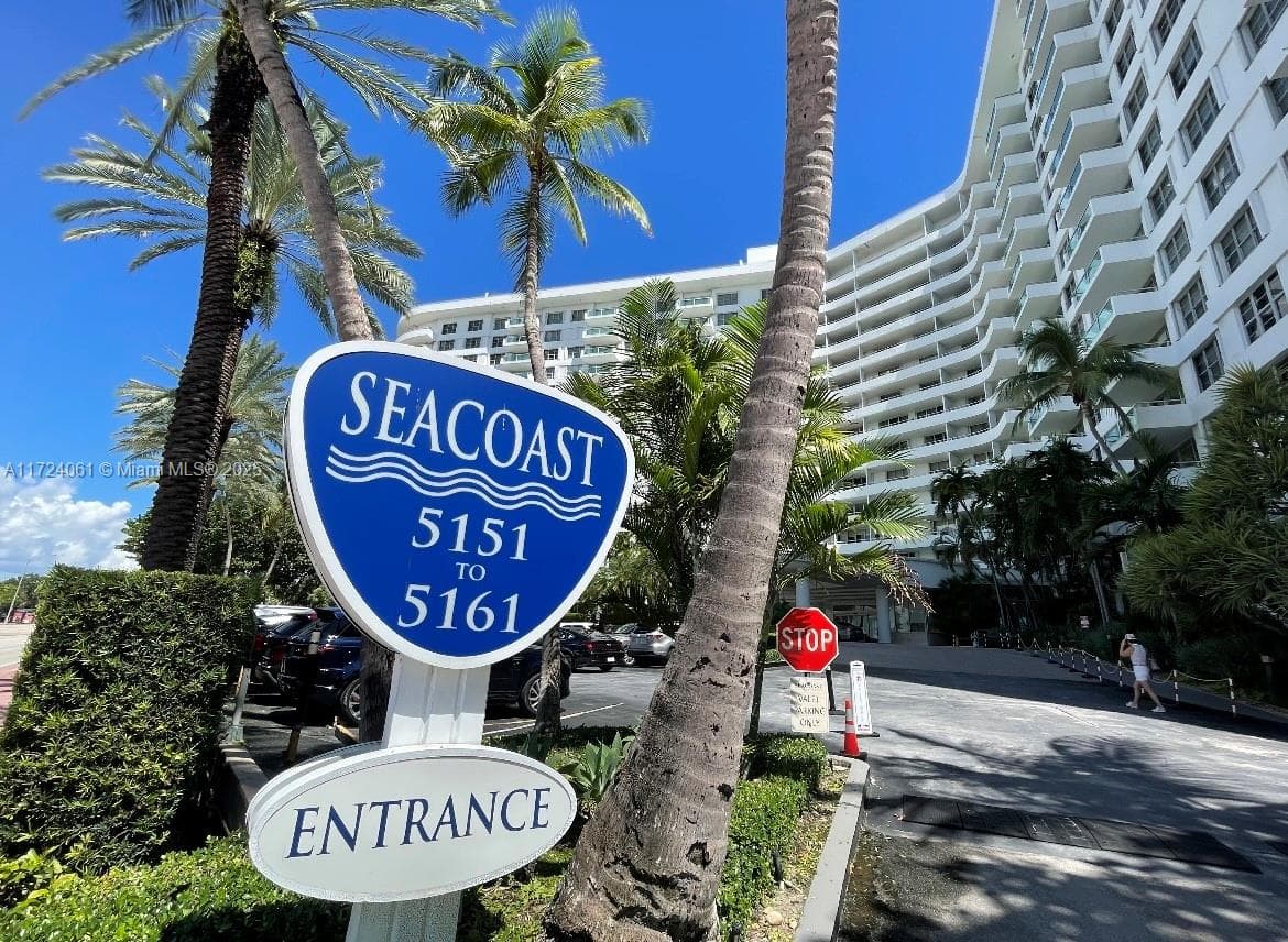 5151 Collins Ave # 1722, Miami Beach FL 33140 — 7