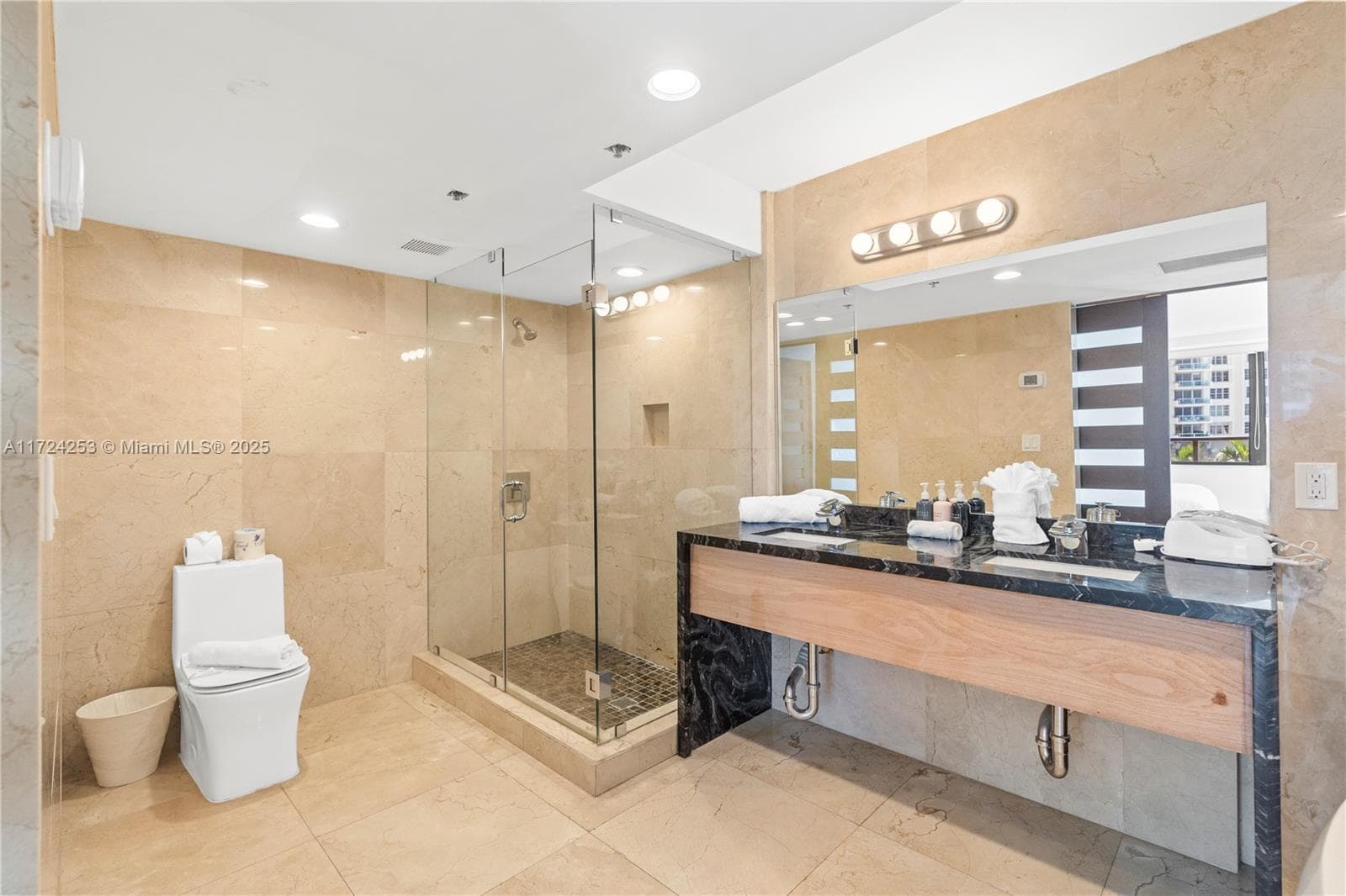 5225 Collins Ave # 501, Miami Beach FL 33140 — 27