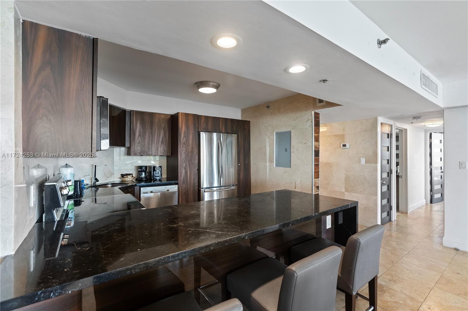 5225 Collins Ave # 501, Miami Beach FL 33140 — 16