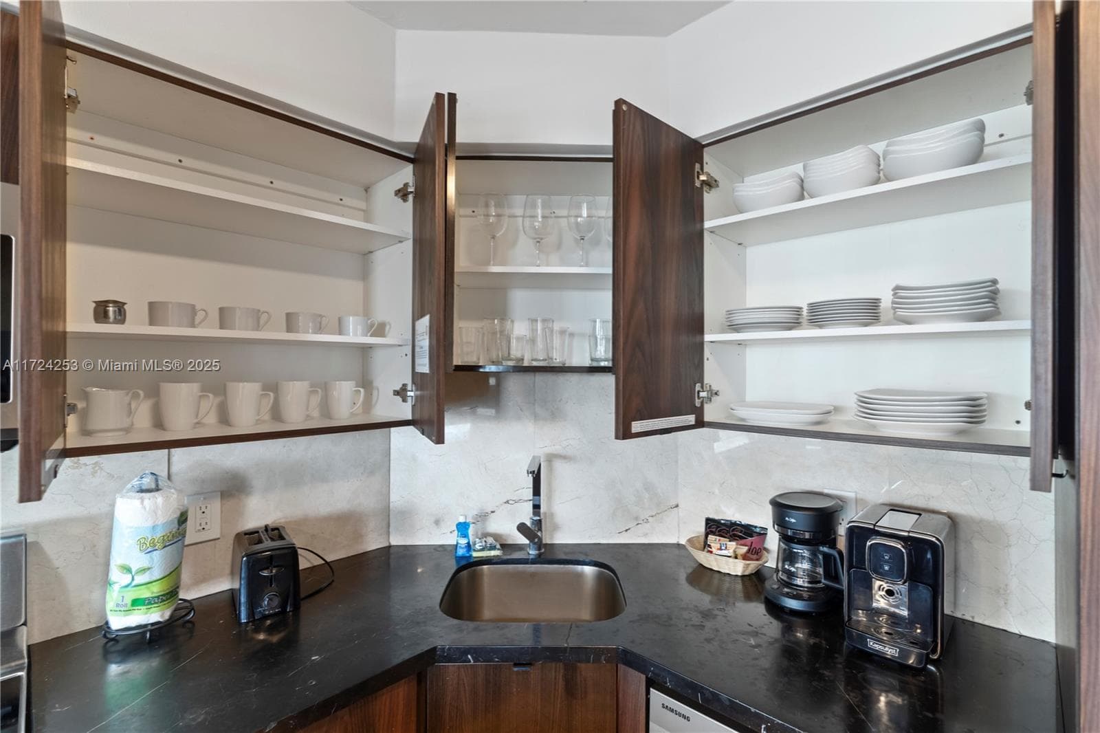 5225 Collins Ave # 501, Miami Beach FL 33140 — 22