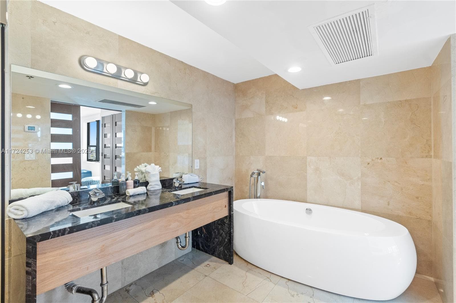 5225 Collins Ave # 501, Miami Beach FL 33140 — 28