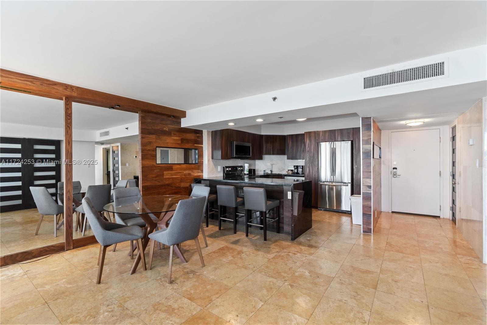 5225 Collins Ave # 501, Miami Beach FL 33140 — 14