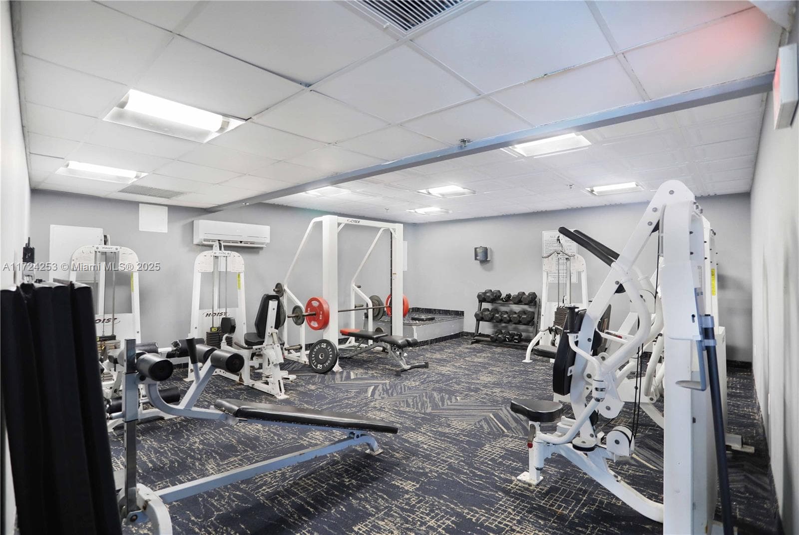 5225 Collins Ave # 501, Miami Beach FL 33140 — 54