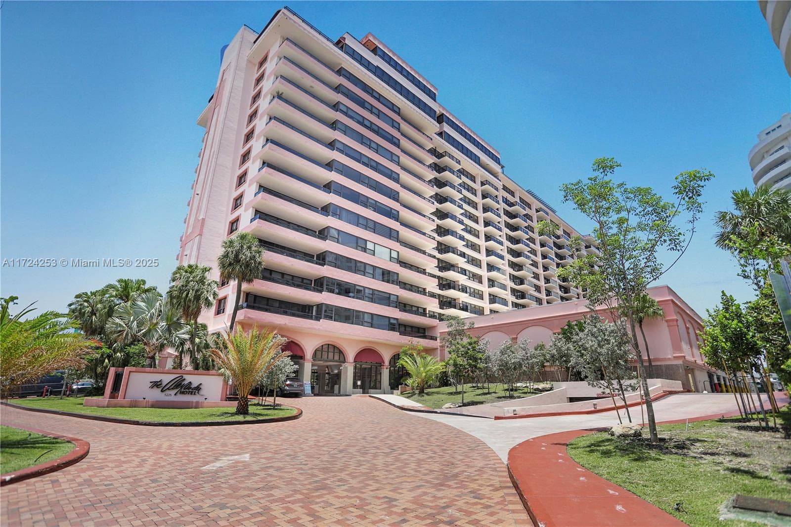 5225 Collins Ave # 501, Miami Beach FL 33140 — 40