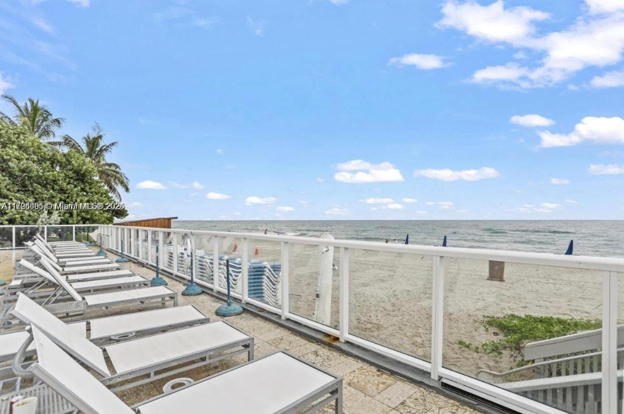 19201 Collins Ave # 701, Sunny Isles Beach FL 33160 — 13