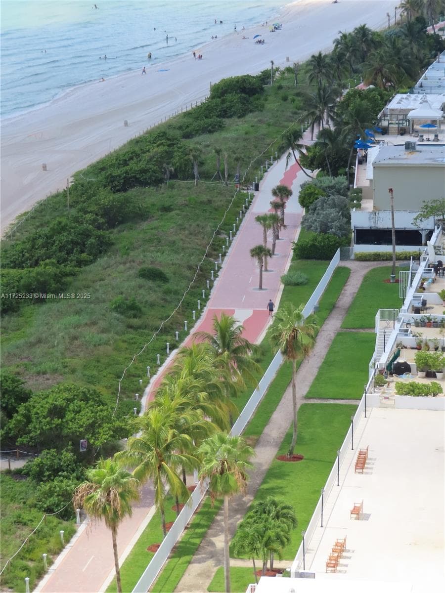 5701 Collins Ave # 1011, Miami Beach FL 33140 — 22