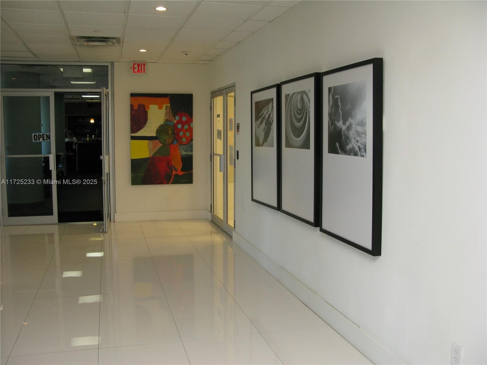 5701 Collins Ave # 1011, Miami Beach FL 33140 — 30