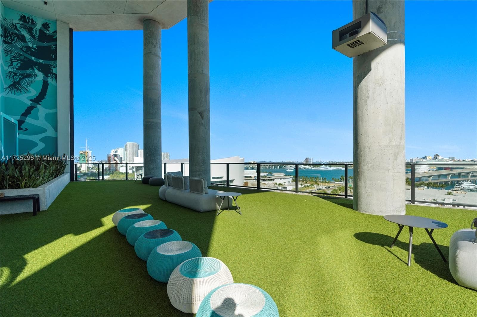 398 NE 5th St # 3207, Miami FL 33132 — 31