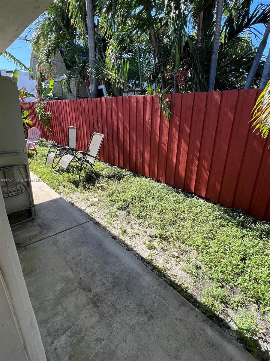 720 NW 30th Ave, Miami FL 33125 — 46