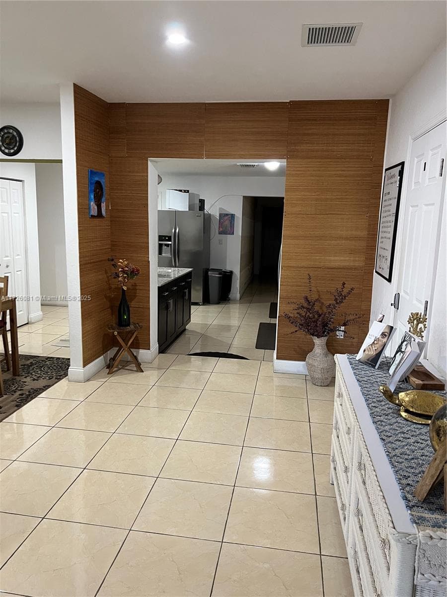 720 NW 30th Ave, Miami FL 33125 — 8