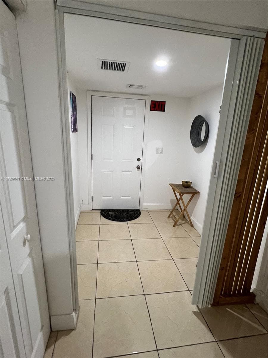 720 NW 30th Ave, Miami FL 33125 — 21
