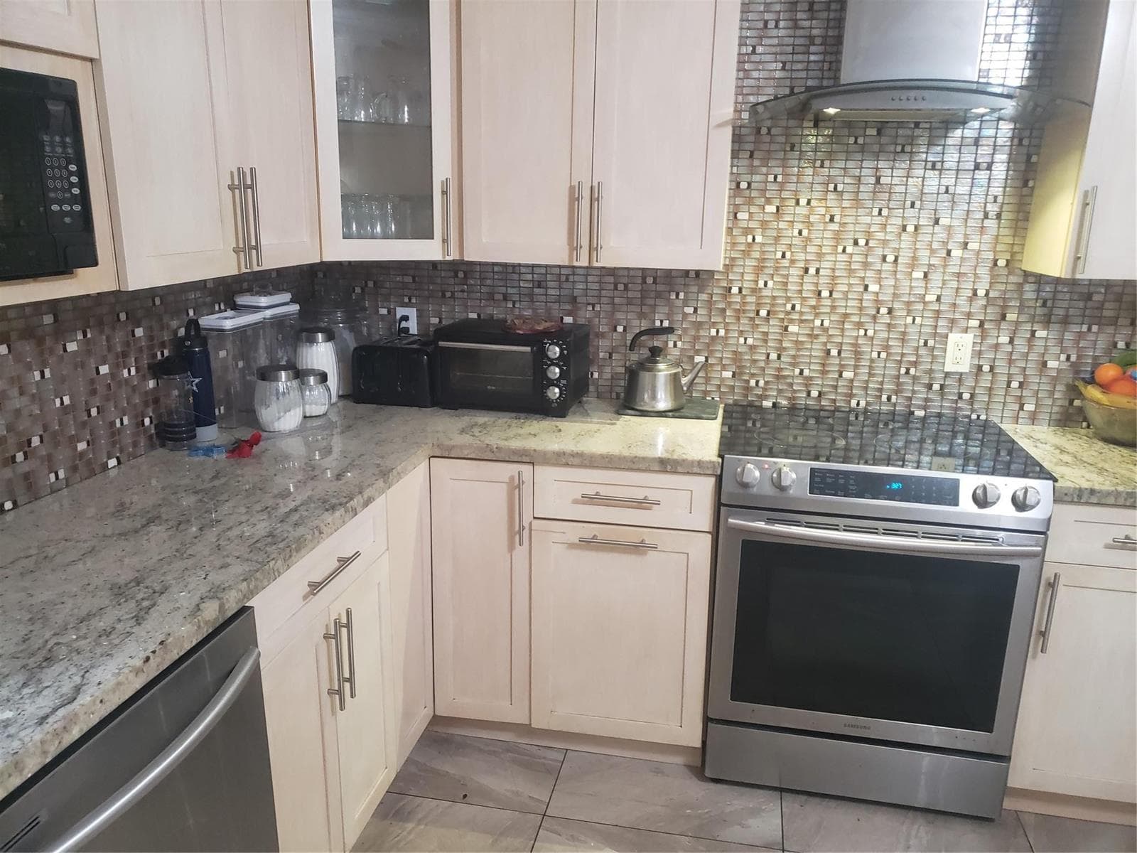 19421 NW 18th Court, Miami Gardens FL 33056 — 16